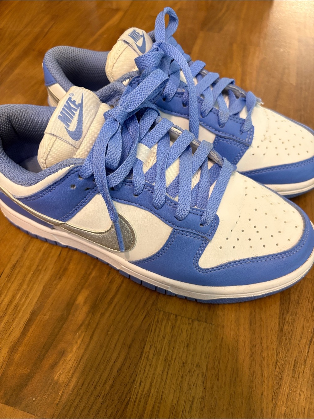 Nike Women's Low-Top Sneakers in Light Blue, White & Silver Worn once